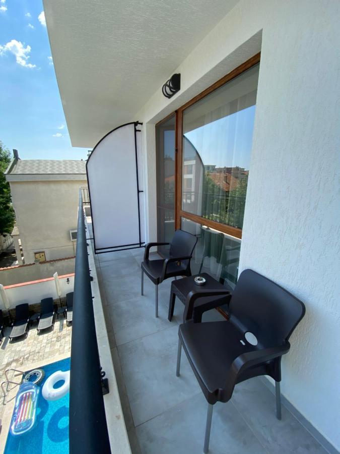 Villa Aqua Family Hotel Burgas Exterior foto
