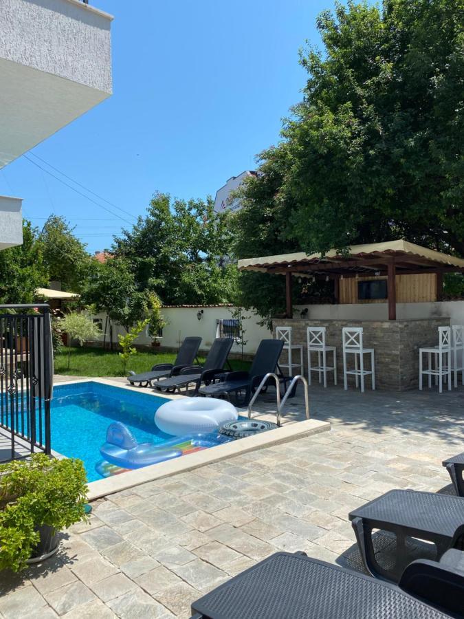 Villa Aqua Family Hotel Burgas Exterior foto